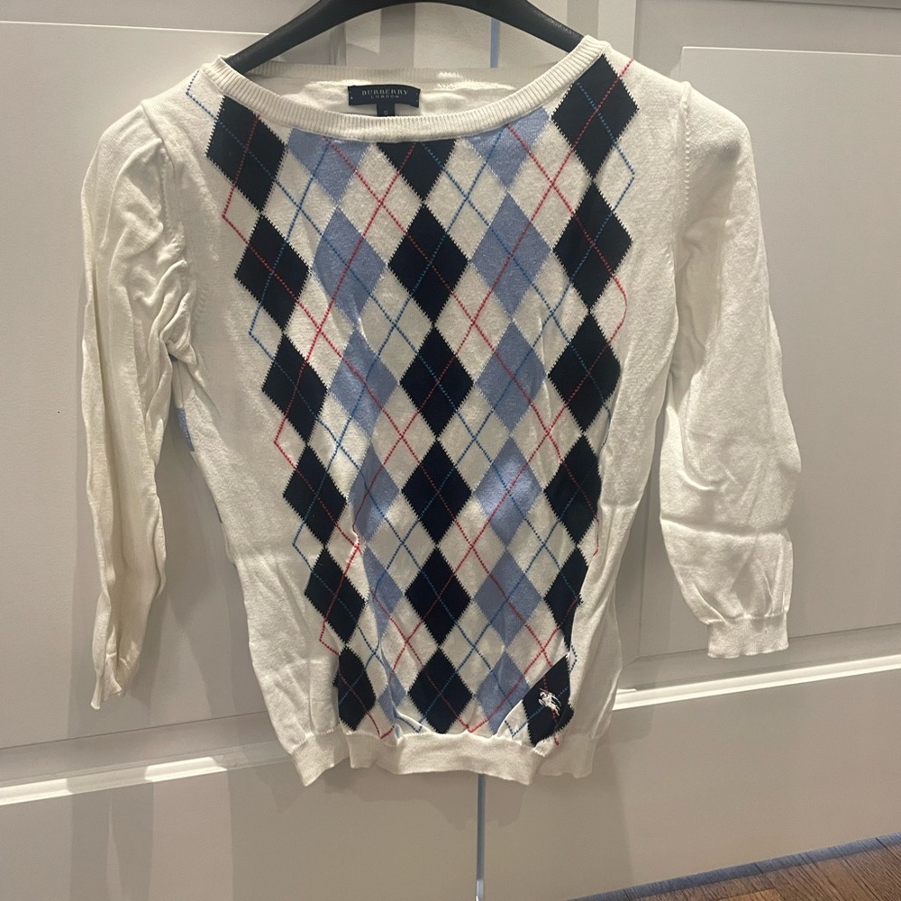 Burberry sweater size small